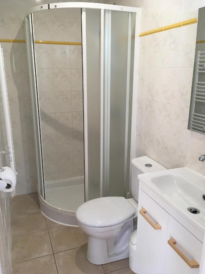Des 3 Anes Bed & Breakfast